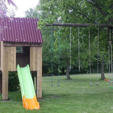 Gite Du Petit Potron Happonvilliers Exterior photo